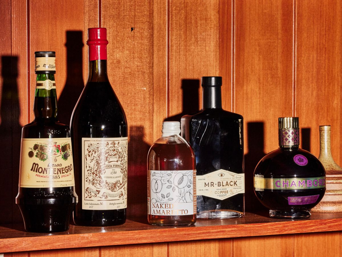 5 Best Liqueurs to Make Elite Autumn Cocktails (Naked Amaretto, Coffee Liqueur & More) Dan's